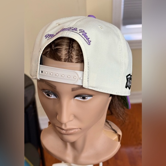 Gorgeous Raptors Cap!!! - Picture 5 of 5